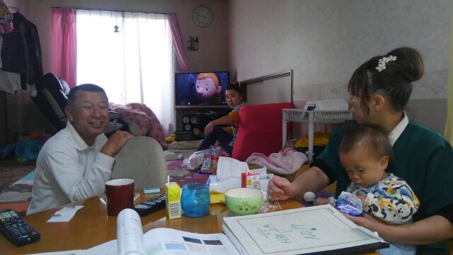 プランボードをメーカーさんに作って頂き打ち合わせです。その場で予約を取り、4月3日リクシルさんのショールームに行ってきます。