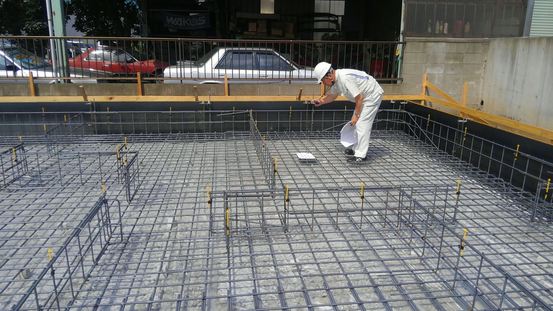 建物の配置、鉄筋のピッチ（間隔）など、細かくチェック！いつも通り、イッパツOK合格です♪