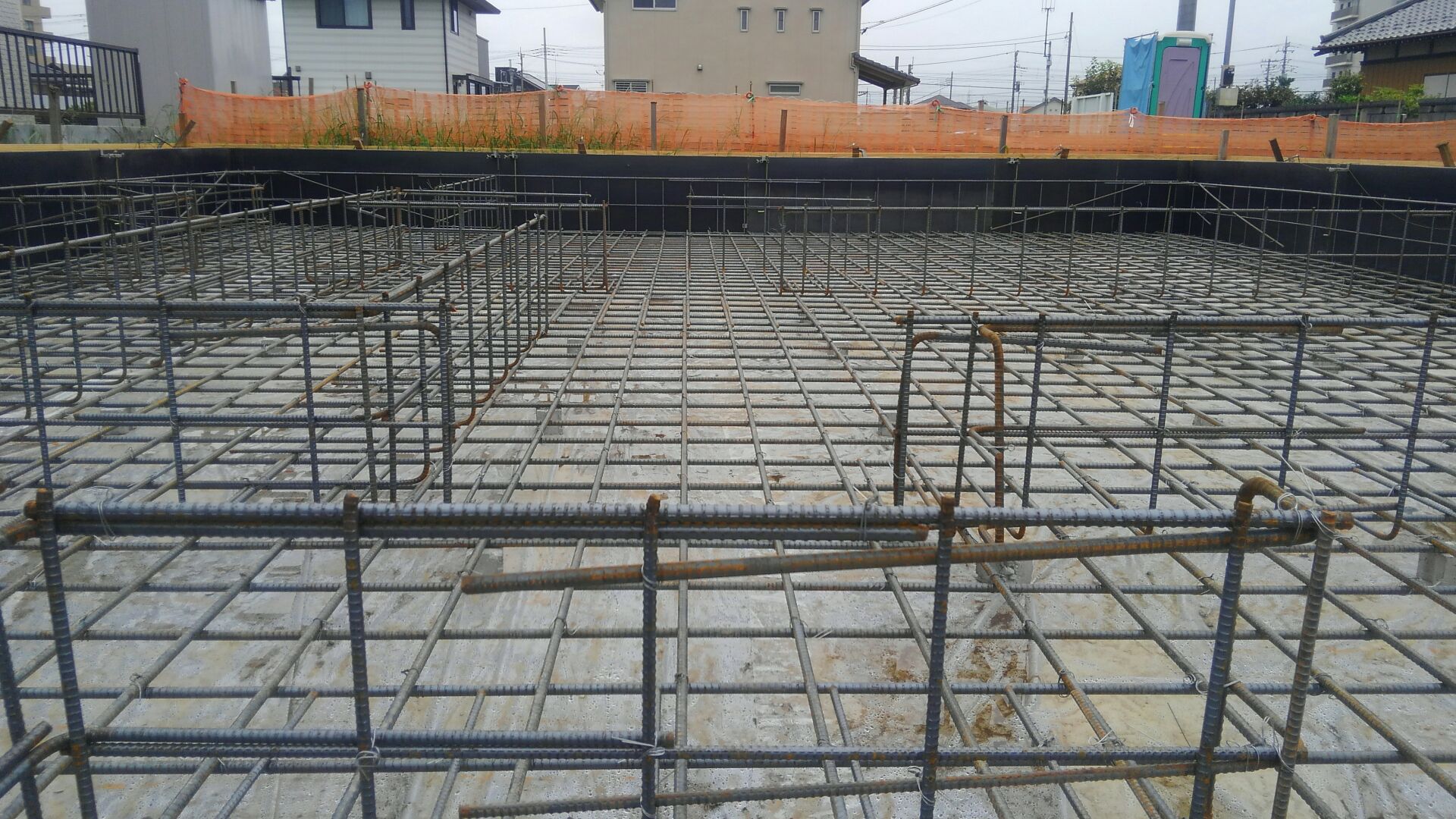 コンクリートを打ち込んでしまうと、見えなくなる配筋…そんなところが重要です！