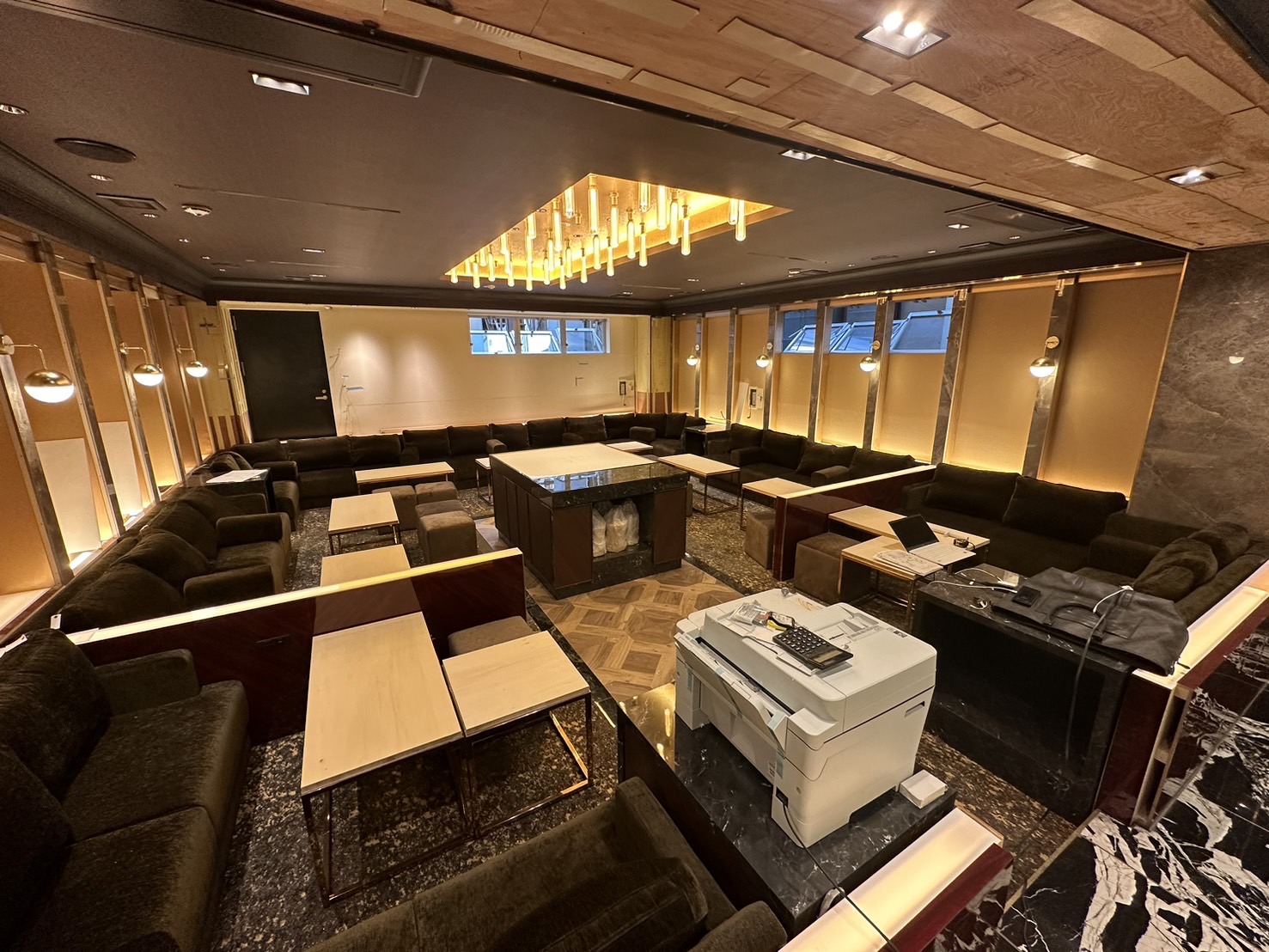 東京都中央区銀座店舗工事進捗 | 白岡市の注文住宅は菱沼建設へ