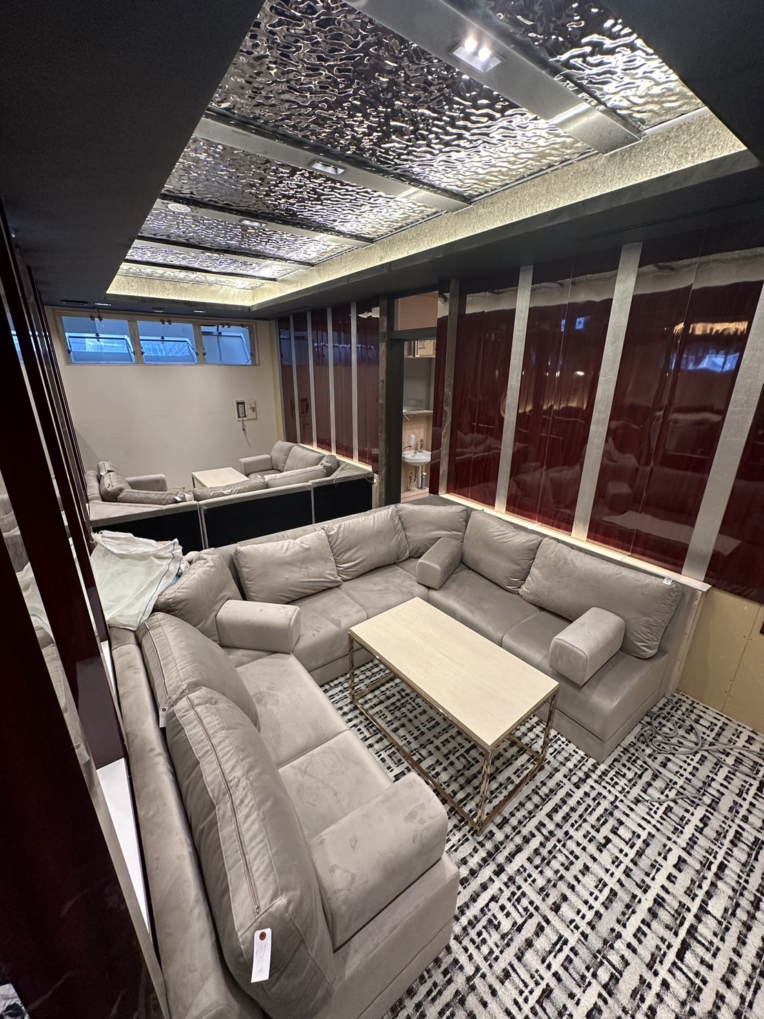 東京都中央区銀座店舗工事進捗 | 白岡市の注文住宅は菱沼建設へ